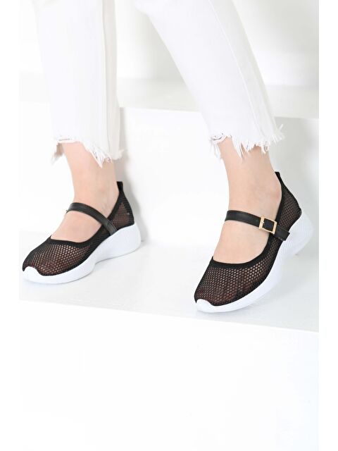 Tofisa Kadın Siyah Beyaz Kemerli File Babet Ayakkabı - 27144 - S000390163-37424