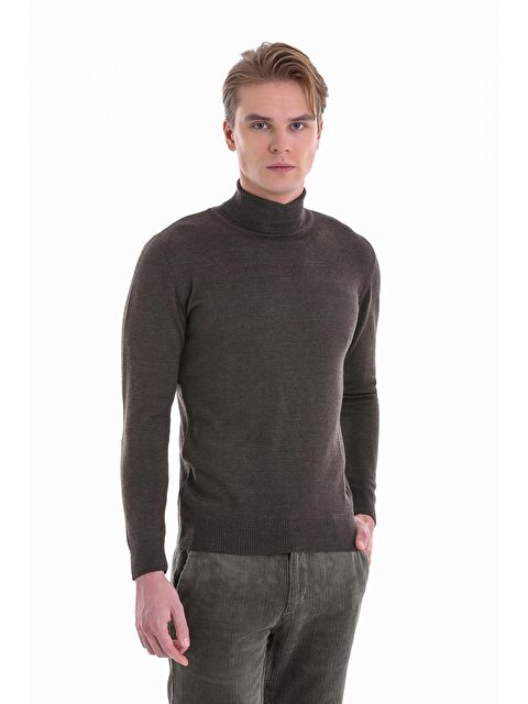 Hatemoğlu Kahverengi Comfort Fit Düz Balıkçı Yaka Yünlü Triko Kazak - S000231829-19413