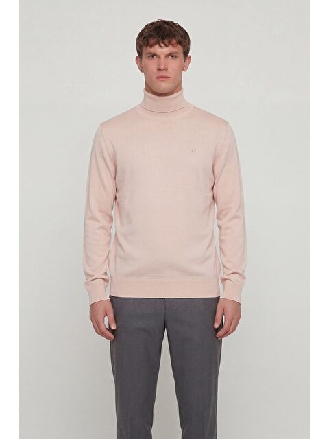 Sabri Özel Giotelli Erkek Pudra Dar Kesim Slim Fit Yünlü Düz Balıkçı Yaka Triko Kazak