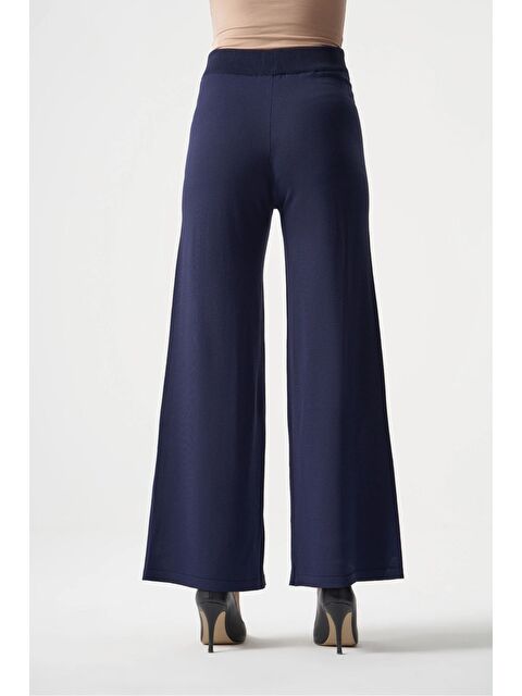 Mizalle Basic Bol Paça Rayon Lacivert Pantolon - S000350655-21164