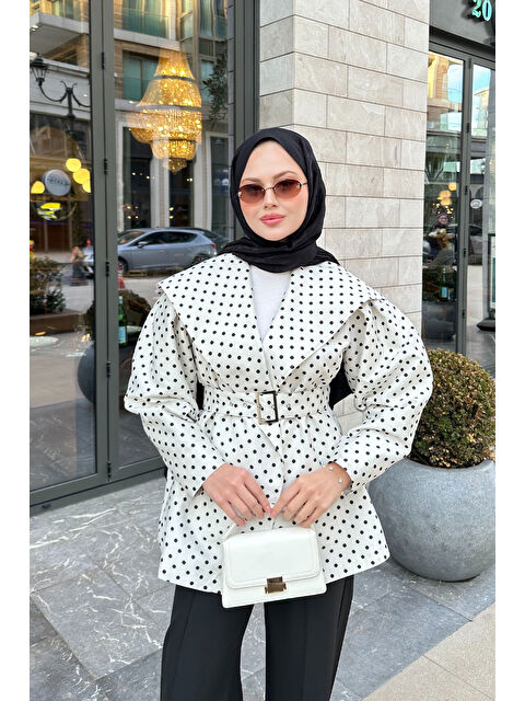 Locco Moda Kadın Bebe Yaka Puantiyeli Kemerli Ceket Beyaz