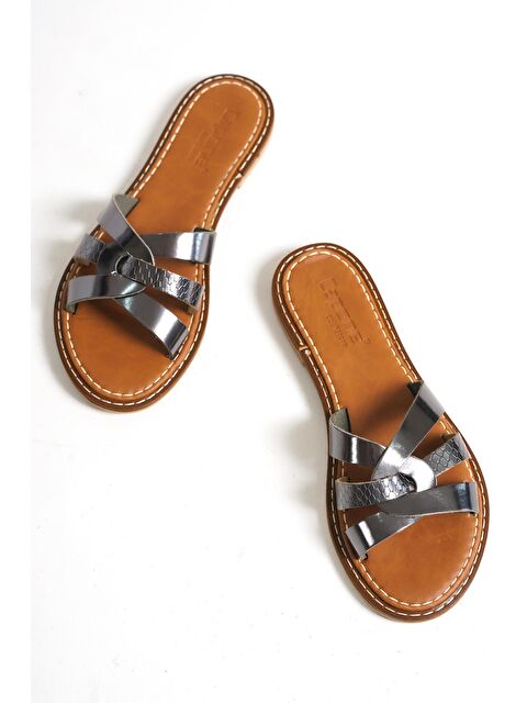 Capone Outfitters Deri Kadın Terlik - S000177102-18105