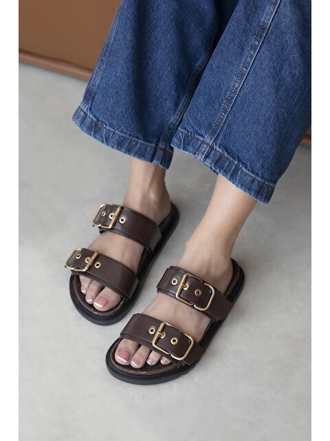 Straswans Gita Kadın Toka Detay Günlük Konfor Deri Terlik Kahve - S000512983-19413