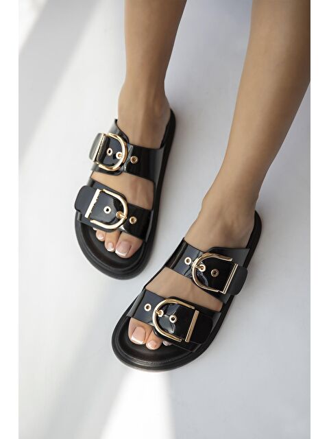 Straswans Forster Kadın Toka  Detay  Günlük Konfor Rugan Terlik Siyah - S000512985-19351