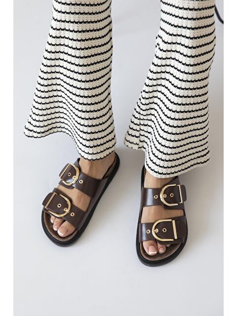 Straswans Zowie  Kadın  Toka  Detay  Günlük Konfor  Deri Terlik Kahve - S000512958-19413