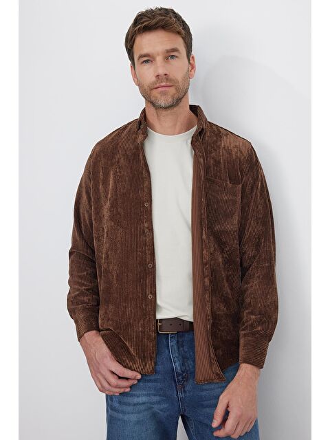 TUDORS Erkek Regular Fit Rahat Kesim Fitilli Kadife Görünüm Düğmeli Yaka Koyu Kahve Ceket Gömlek - S000525527-29704