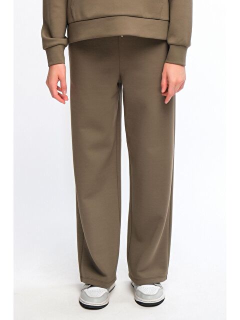 Chandraswear Haki Kadın Bol Paça Eşofman Altı Wide Leg Pantolon - Genas - S000029031-18547