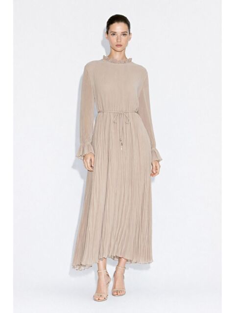 Mizalle Full Piliseli Maksi Taş Rengi Elbise