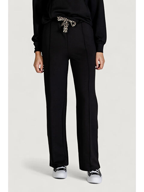 Only Onlalina Regular Fit  Normal Bel Düz Paça Pantolon 15364554 - S000484729-19351