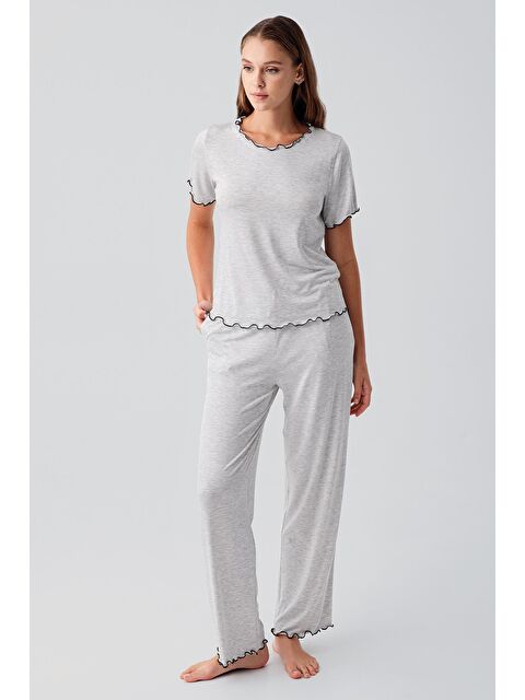 Artış Kısa Kollu Fırfır Detaylı Rahat Esnek Viskoz Pijama Takım 19211 - S000513644-20600