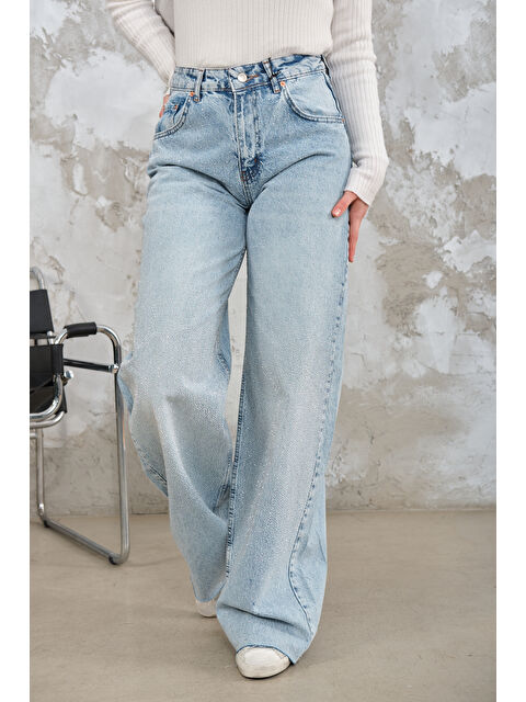 Locco Moda Kadın Taş Ve Kesik Detay Jean Pantolon Buz Mavi - S000510108-3053