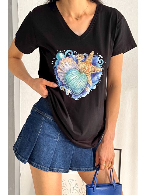 Chiccy Siyah V Yaka Kısa Kol Pul Payet Aplikeli Örme Regular Fit T-Shirt