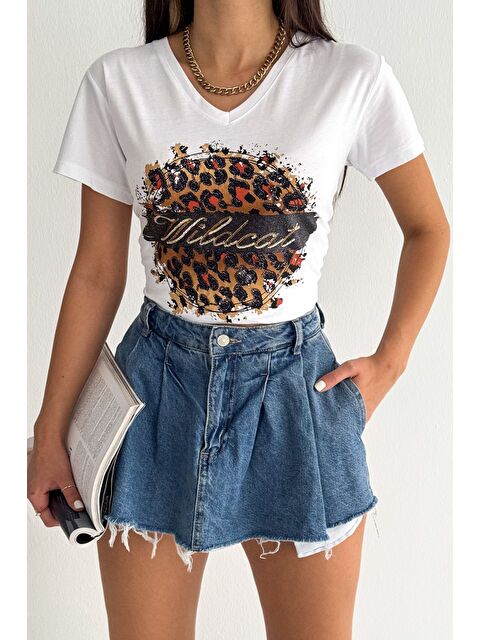 Chiccy Beyaz V Yaka Kısa Kol Pul Payet Aplikeli Örme Regular Fit T-Shirt - S000468998-20063