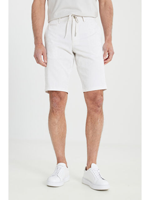 Altınyıldız Classics Erkek Ekru-Vizon Slim Fit Dar Kesim Yan Cepli Gofre Desenli Şort