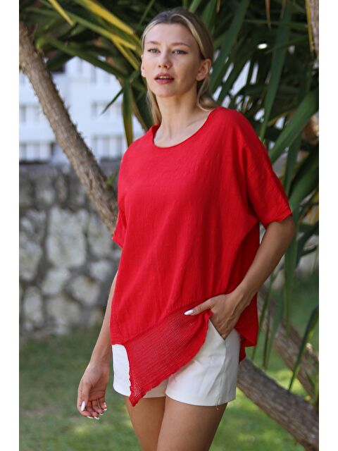 Chiccy Kırmızı Yuvarlak Yaka Yarasa Kol Etek Ucu File Detaylı Dokuma Asimetrik Casual Bluz - S000468999-20045