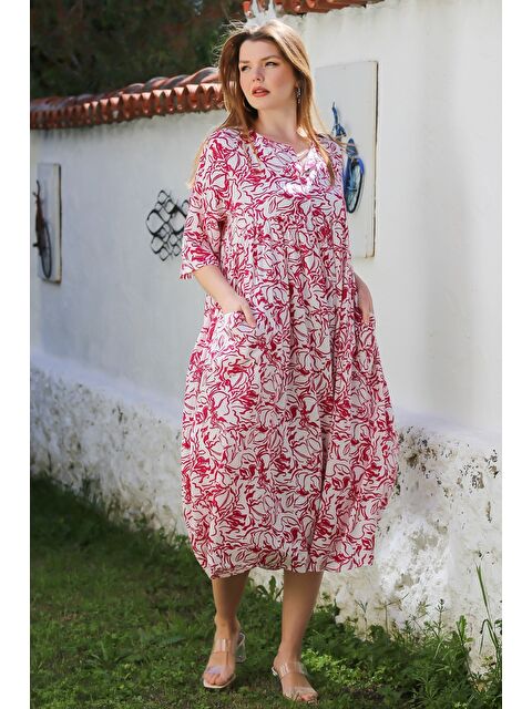 Chiccy Beyaz-Pembe Yuvarlak Yaka Kısa Kol Çiçekli Düğmeli Çift Cepli Allover Baskılı Dokuma Elbise 120 55 - S000468902-37241