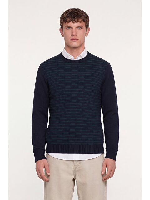 Sabri Özel Erkek Lacivert Normal Kesim Regular Fit Yünlü Standart Boy Dokuma Triko Kazak