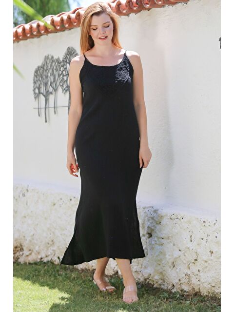 Chiccy Siyah Askılı Yırtmaçlı Dantelli Casual Müslin Uzun Dokuma Elbise 128 55 - S000469001-19351