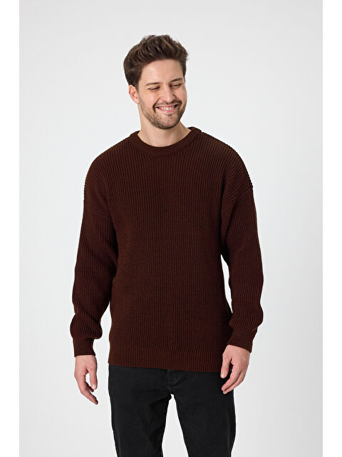 Tarz Cool Erkek Regular Fit Bisiklet Yaka Örgülü Triko - S000288967-19413