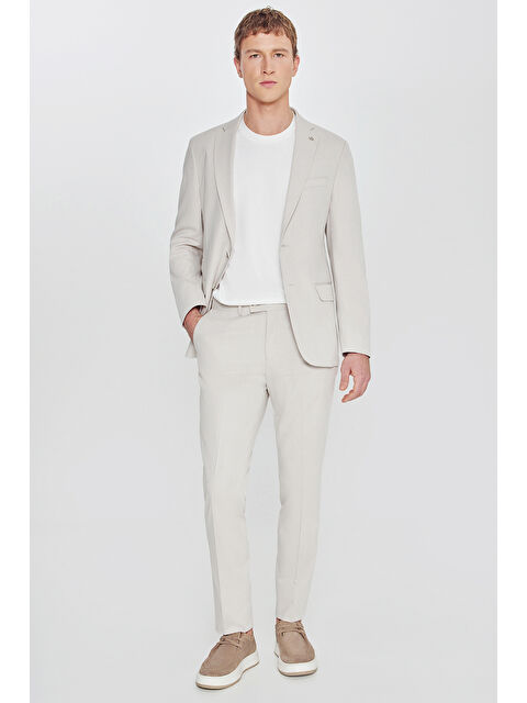 Altınyıldız Classics Erkek Bej Pamuklu Slim Fit Dar Kesim Mono Yaka Diagonal Desenli Kapak Cepli Takım Elbise