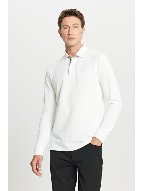 Altınyıldız Classics Erkek Ekru %100 Pamuk Slim Fit Dar Kesim Polo Yaka Uzun Kollu Tişört