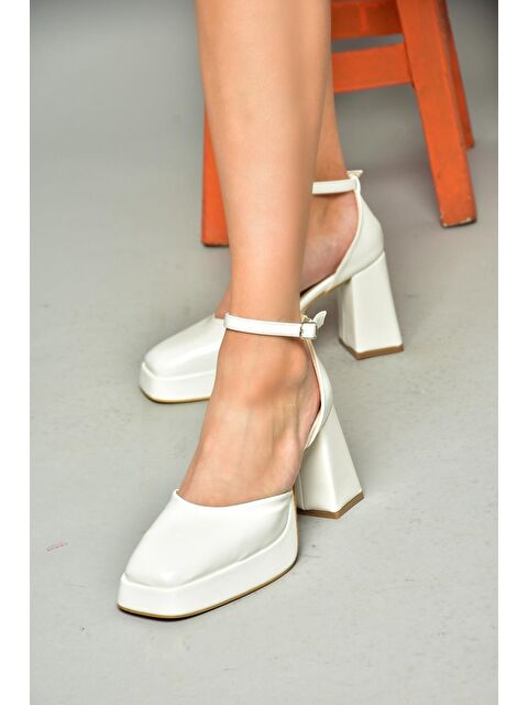 Fox Shoes S2820303 Beyaz Kadın Topuklu Ayakkabı - S000169296-20063
