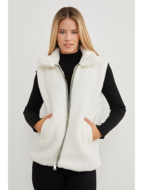Fullamoda Polo Yaka Fermuarlı Pelüş Yelek - S000443579-18547