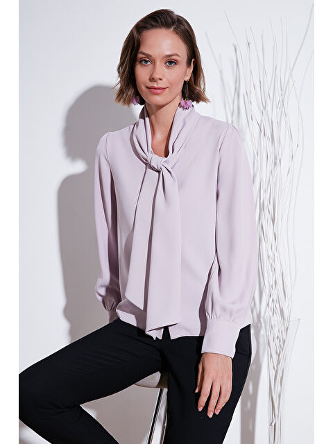 Lela Regular Fit Bağlama Detaylı V Yaka Kadın Gömlek 611GO0202 - S000265251-23490