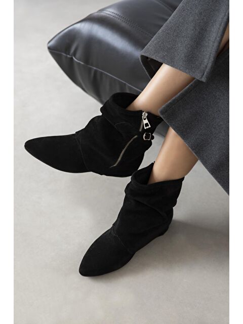 Straswans Joy Kadın Hakiki Deri Süet Bot Siyah - S000513032-19351