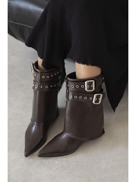 Straswans Katy Kadın Aksesuar Detay Kırışık Deri Bot Kahve - S000512901-19413