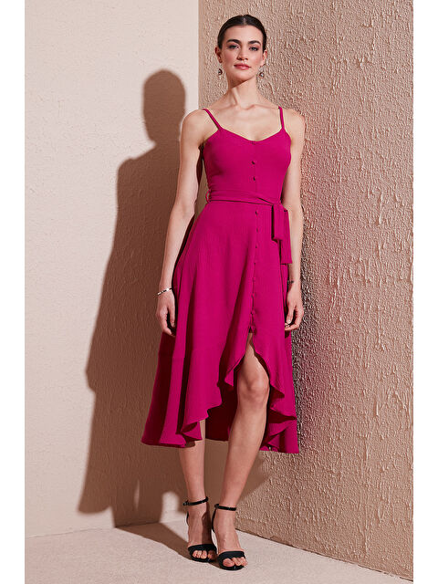 Lela Kemer Ve Düğme Detaylı Volanlı Regular Fit Midi Boy Kadın Elbise 67810145 - S000358146-20038
