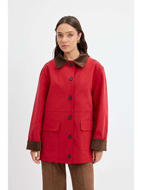 Kadriye Baştürk Kontrast Yakalı Cepli Gabardin Ceket Kırmızı - S000436140-20045