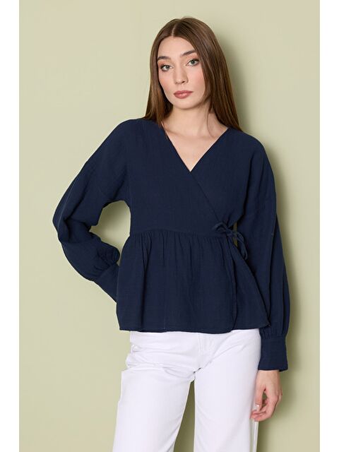 Fullamoda Yandan Bağlamalı Kruvaze Yaka Müslin Gömlek - S000505951-21164