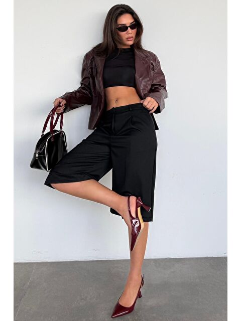 Madmext Siyah %100 Pamuklu Cepli Kumaş Bermuda Şort Mg2640 - S000510199-19351