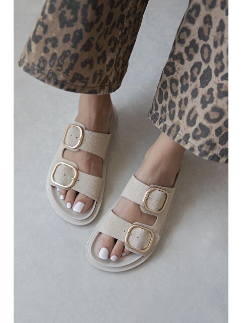 Straswans Mecy Kadın Toka Detay Süet Günlük Konfor Terlik Bej - S000513011-19928