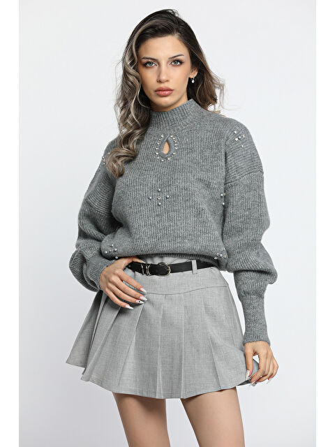 Gülseli Kadın Ön Pencereli Taş Detaylı Bel Ve Kol Lastikli Triko Bluz - S000300435-20600