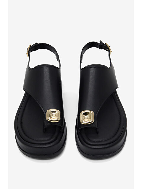 TONNY BLACK Kadın Siyah Rahat Kalıp Taşlı Parmak Arası Detaylı Sandalet