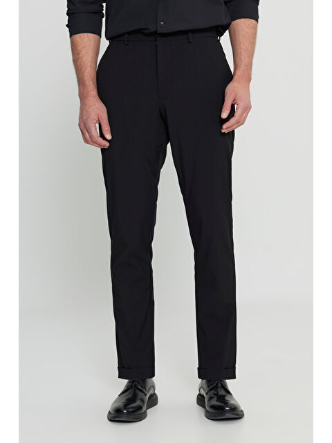 Altınyıldız Classics Erkek Siyah Slim Fit Dar Kesim Beli Lastikli Yan Cep Esnek Casual Pantolon - S000402784-19351