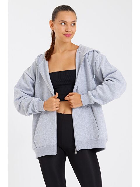 Mmetalic Kadın Kanguru Cepli Kapüşonlu Fermuarlı İçi Polarlı Hırka - S000237866-20600