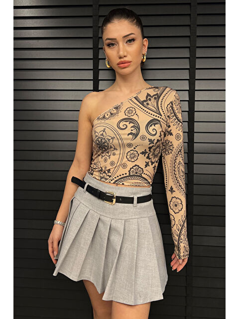 Gülseli Desenli Tek Kol Detaylı Kadın Croptop Bluz - S000332257-19928