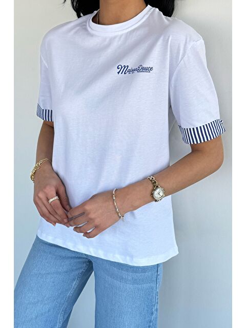 Gülseli Kadın Bisiklet Yaka Kol Ucu Garnili Tişört