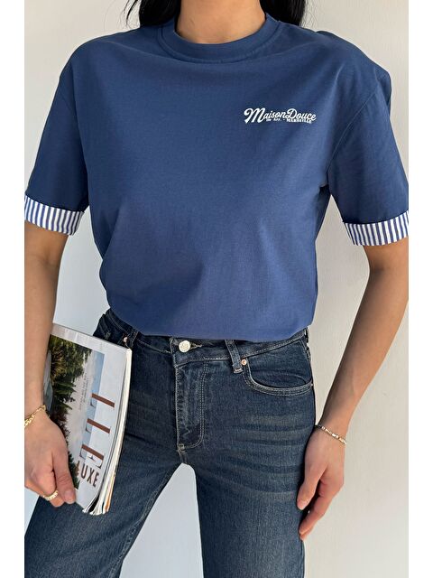 Gülseli Kadın Bisiklet Yaka Kol Ucu Garnili Tişört