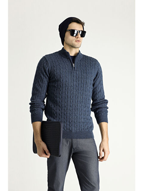 Kiğılı Bato Yaka Regular Fit Fermuarlı Desenli Triko Büyük Beden Kazak - S000404900-23093