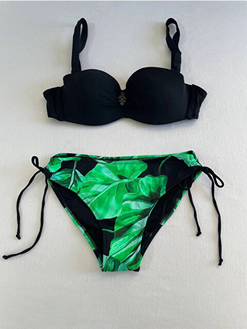 Hazelin Kadın Siyah Toka Detaylı Yeşil Desen Bikini Takım HZL25S-LC3352