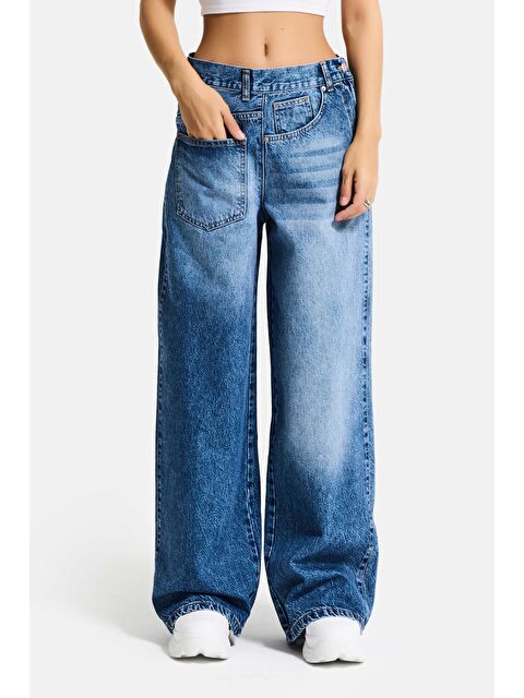 It's Basic Kadın Mavi Renk 4s6-4 Mega Baggy Fit Ön Arka Detay Tasarım Denim Jean - S000510253-17234