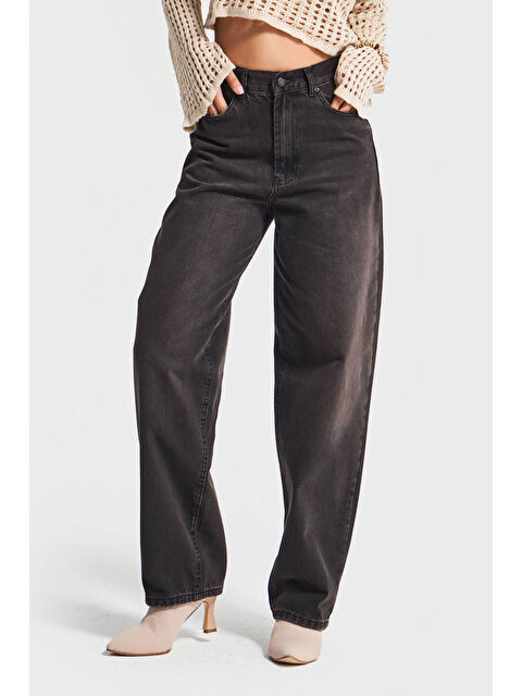 It's Basic Kadın Koyu Jean Rengi Cindy 2w5-62 Skater Fit Bol Kesim İç Boy 83cm Denim Jean - S000450536-17234