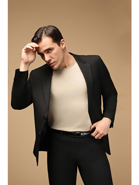 Kiğılı Bisiklet Yaka Slim Fit Dar Kesim Süprem Pamuklu Tişört