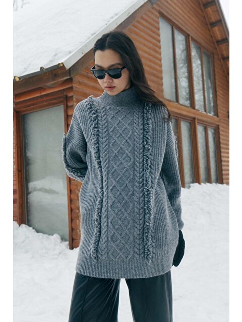 HE-QA Püskül Detaylı Örme Kazak Gri - S000471205-20600