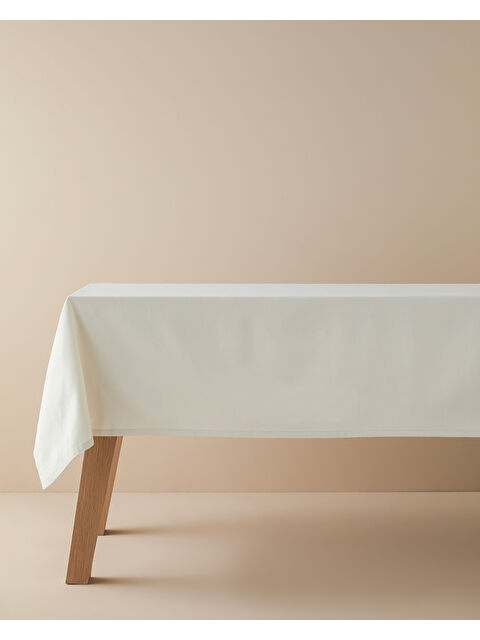 English Home Shimmer Masa Örtüsü 150x240 cm Silver - S000364501-18105