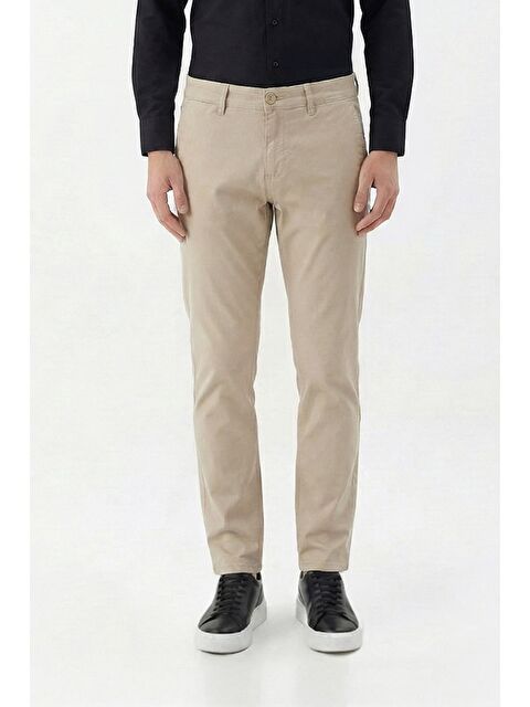 Sabri Özel Giotelli Bej Regular Fit Pamuklu Düz Yandan Cepli Elastanlı Chino Pantolon